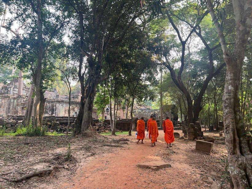1-Day Angkor Wat Private Tour with Spanish Tour Guide. - Why Spanish Guidance Changes Angkor Wat From Stones to Stories