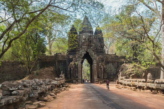 1-Day private Angkor Temple Tour by Tuk Tuk from Siem Reap - Why this private tuk tuk format works in Siem Reap