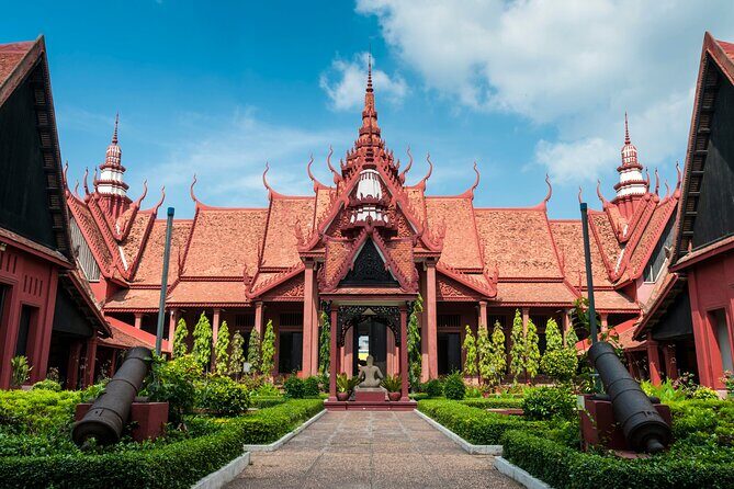 13 Days Private Tour to Cambodia, Angkor Wat and Vietnam - Royal Palace, National Museum, Wat Phnom, and the hard stops in Phnom Penh