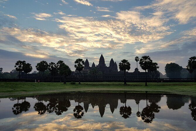 1day private tour to all majestic Temples in Angkor and Sunset - The guide-and-driver difference: how Thean and Thuna raise the day