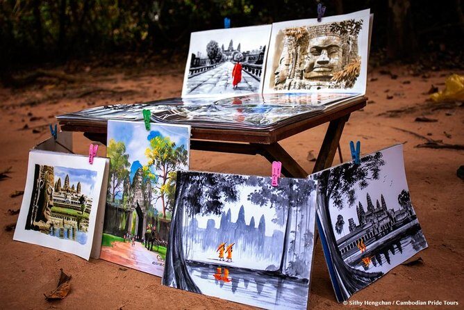 2-Day Angkor Wat Tour - Day 1: Angkor Thom to Angkor Wat without missing the core moments