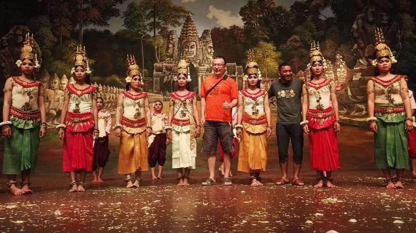 2-Day Angkor Wat With Small, Big Circuit & Banteay Srei Tour - Bayon, Baphoun, and the reclining Buddha