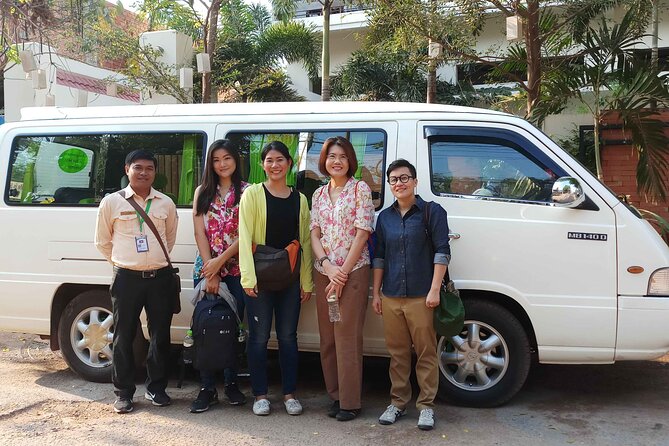 2-Day Phnom Penh to Siem Reap and Angkor Wat Temples - Day 1: Skun Spiderville Food, Kampong Kdei’s Dragon Bridge, and Tonle Sap Village Life