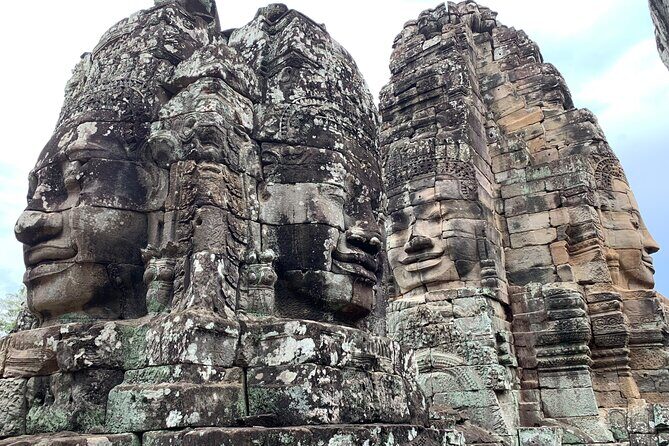 2 Days Angkor temples with Sunrise & Sunset - What the guide experience looks like (hello Bunpheng)