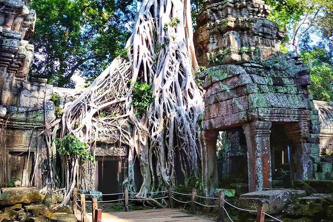 2-Days Tour (The Best Historical of Khmer Empire) - Price and logistics: what $145 really buys you