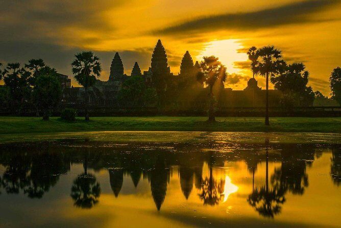 2days Explore Angkor wat Small Tour & Big Tour + Banteay Srei (Private tour) - Angkor Thom and Beyond: a private 2-day plan built for pace