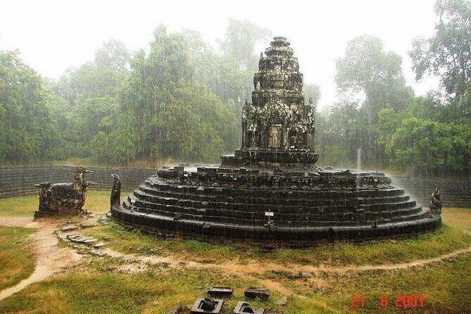 2days Explore Angkor wat Small Tour & Big Tour + Banteay Srei (Private tour) - Eastern Mebon and Pre Rup: temple-mountain steps and the funerary idea