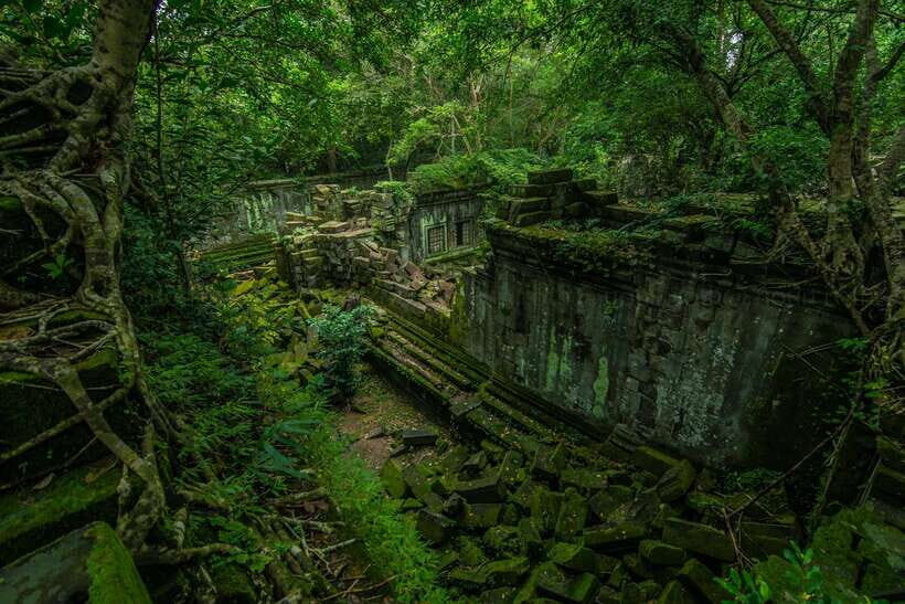 3-Day Angkor Wat & All Interesting Temples With Beng Mealea - Comfort and Guide Style: Licensed English, Real Names, and Better Timing
