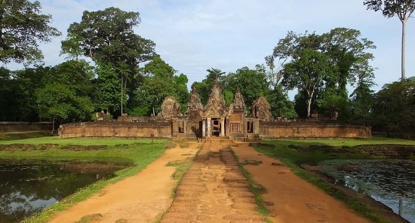 3-Day Angkor Wat & All Major Temples & Kulen Mount Waterfall - Day 3: Kulen Mountain National Park, 1000 lingas, and a waterfall swim option