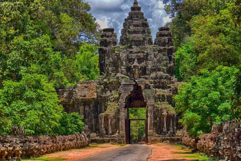 3-Day Angkor Wat & All Major Temples & Kulen Mount Waterfall - Price and logistics: what you pay for vs. what you’ll still buy