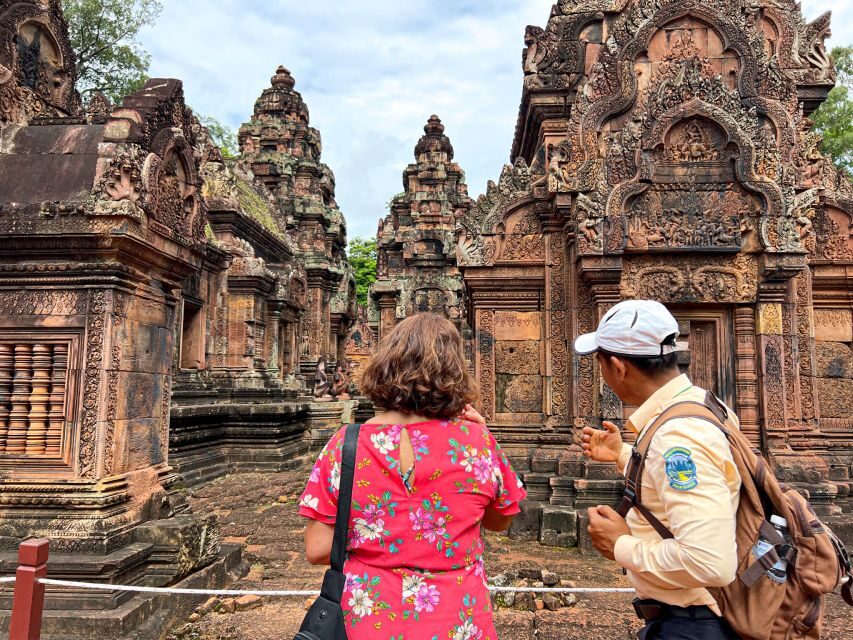 3-Day Angkor Wat Tour with Kulen Mountain & Floating Village - Day 3: Phnom Kulen waterfalls, Beng Melea jungle ruins, and Kampong Phluk by boat