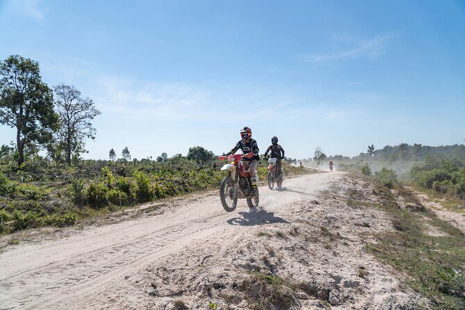 5 Days - Cambodia Ancient Trails & Jungle Temples - Day 1: Phnom Kulen National Park and the Sacred High Plateau