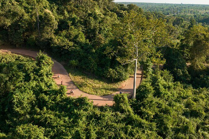 5 Days - Cambodia Ancient Trails & Jungle Temples - Day 2: Koh Ker’s Pyramid Temple and the Northbound Jungle Trail