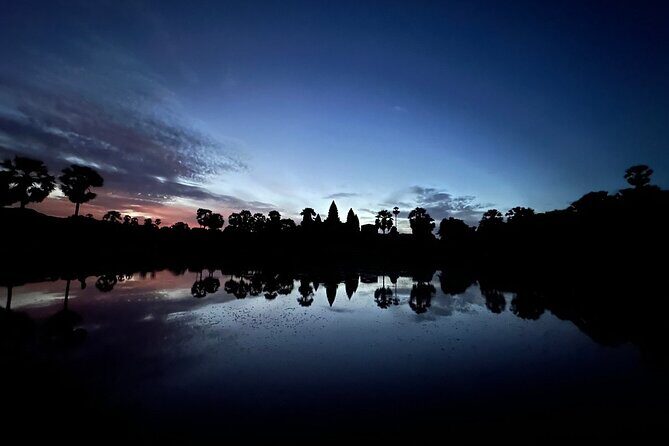 Angkor 2-Day Sunset & Sunrise Small-Group Tour - Day 1 at 8:00am: Preah Khan, Neak Pean, and the Temples That Feel Like They Won