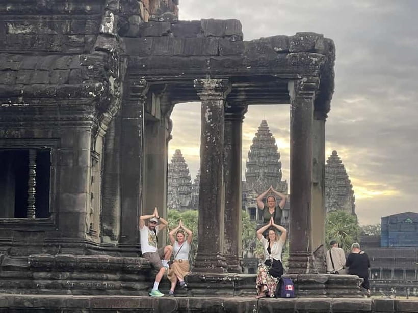 Angkor Sunrise or Sunset Tour (includes breakfast or lunch) - What to bring (and what to leave behind)