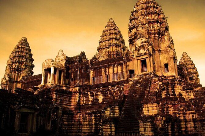 Angkor Thom Ta Prohm and Sunset in Angkor Wat Golden Hour Tour - Why Golden Hour at Angkor Wat Changes Everything