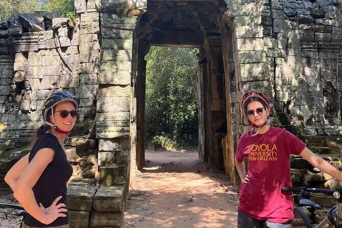 Angkor Wat Cycling Tour - Angkor Wat: The 12th-Century Giant and Your Temple Pass