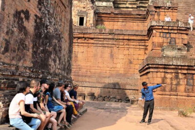 Angkor Wat: Full-Day Temples Small Group Tour - Timing: The Very Early Pickup and the Mid-Afternoon Finish