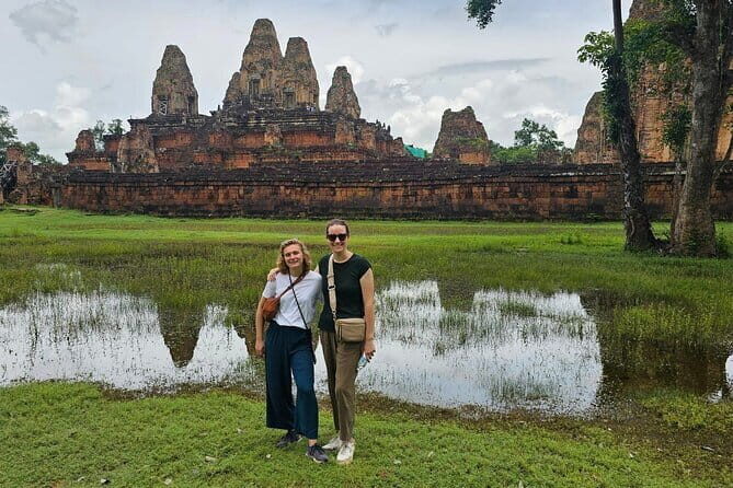 Angkor Wat Guided Tour - Pickup, Vehicle, and the Little Comforts That Add Up