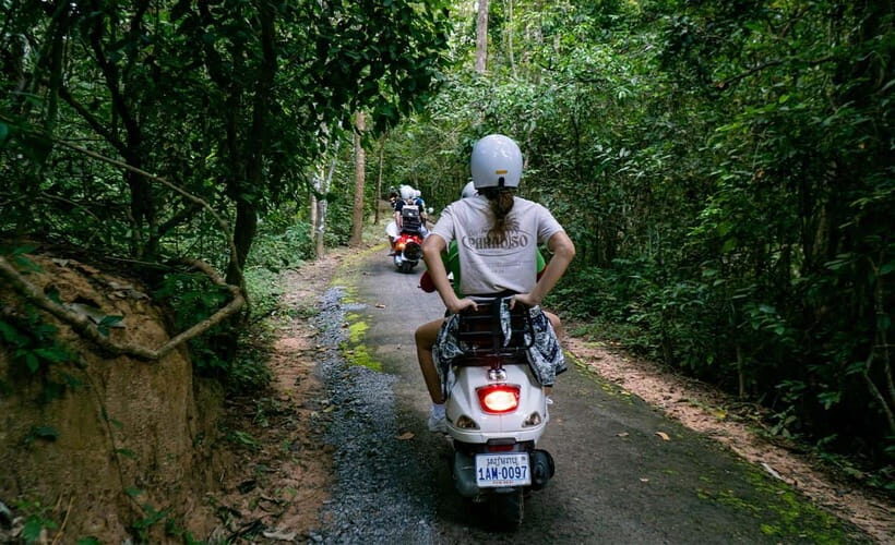 Angkor Wat: Guided Vespa Tour / Tuk Tuk or Car - Angkor Wat Late Day: Symbols That Make More Sense After the Guide