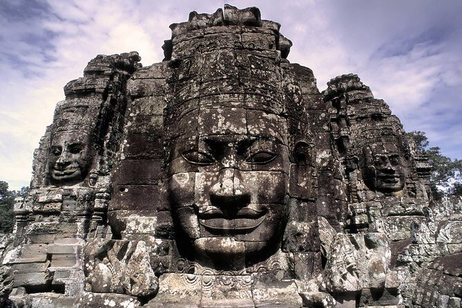 Angkor Wat Private Tour in a Tuk Tuk - Terrace of the Elephants (30 minutes) + Terrace of the Leper King
