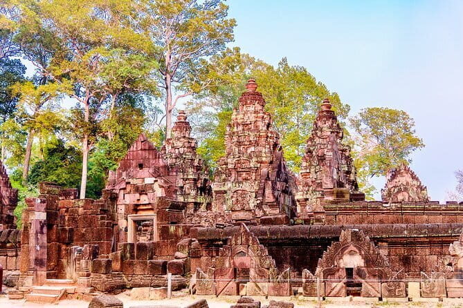 Angkor Wat Private Tours - Bapoun group: when you want more than the headline photo