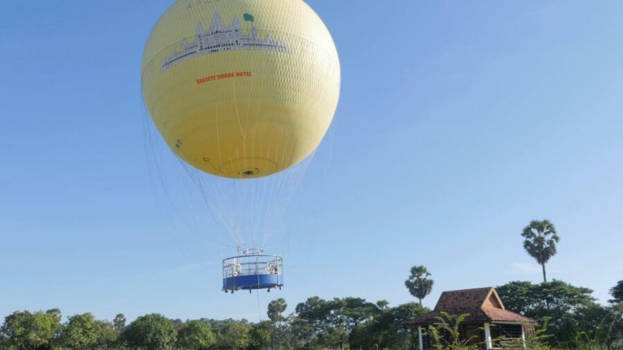 Angkor Wat: Small-Group Tour with Balloon Ride and Lunch - Who this Angkor Wat + balloon day tour suits best