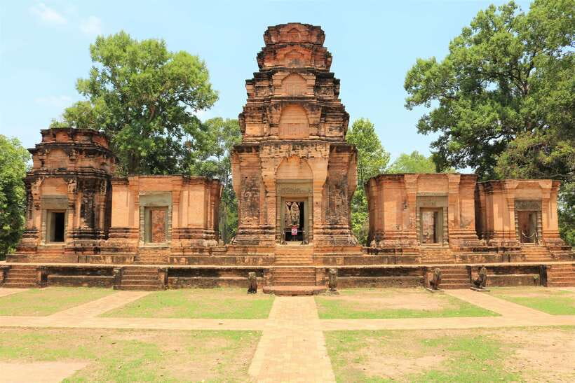 Angkor Wat: Sunrise 2.5 Days with Tonle Sap Lake Tour - Sunrise, sunset, and Tonle Sap: why this combo works