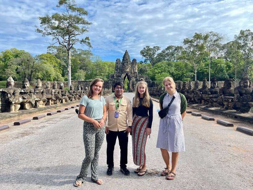 Angkor Wat Sunrise, Banteay Srei, Bayon & Ta Prohm Temple - Who should book this Angkor Wat Sunrise + Banteay Srei circuit?
