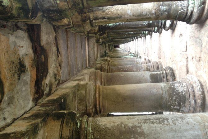 Angkor Wat Sunrise Experience – Ultimate 1-Day Guided Temple Tour - Weather, crowd mood, and how to stay comfortable