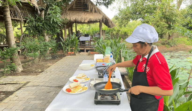 Angkor Wat Sunrise Private Tuk-Tuk Guided Tour - Tuk-Tuk Convenience, Private Pace, and Why the Small Group Matters