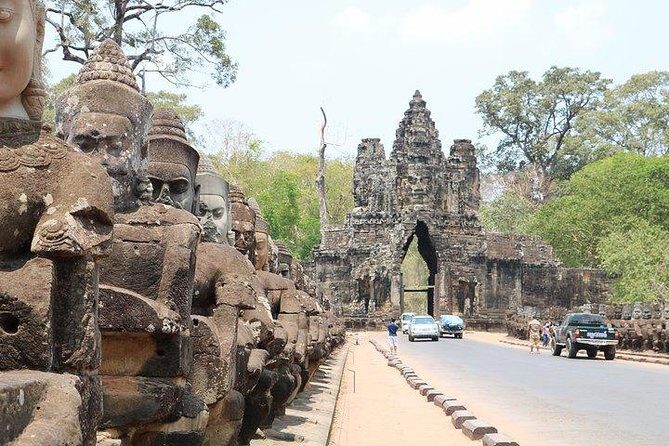 Angkor Wat Sunrise Tour - The guide makes the difference (Mr K is a recurring name)