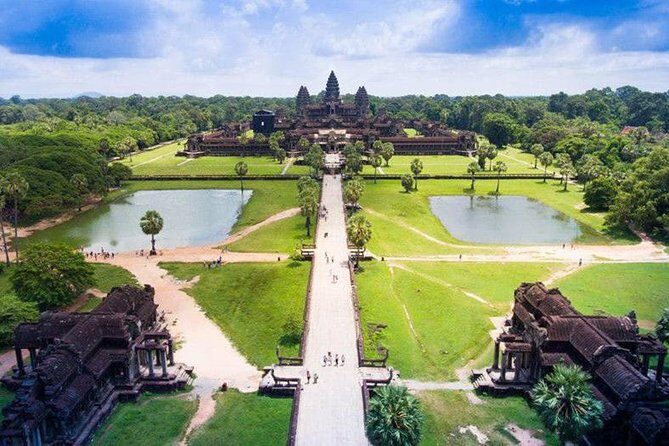 Angkor Wat Sunrise Tour - What a 6 to 8 hour temple day feels like in real life