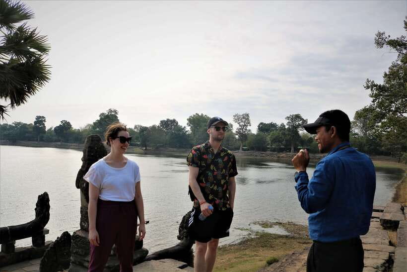 Angkor Wat: Tuk Tuk and Walking Tour - Angkor Thom: On-Foot Stories at Bayon, the Dead Gate, and the Walls