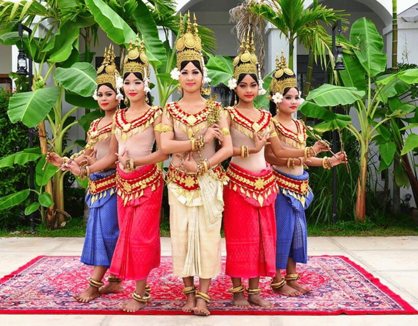 Apsara Dance Show with Dinner by Tuk-Tuk Roundtrip Transfer - Price and value: is $19 worth it?