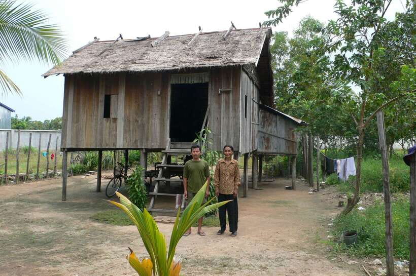 Back to Basics: Village Life Tour from Siem Reap - Pergola village Buddhist temple: a calm pause between work and questions
