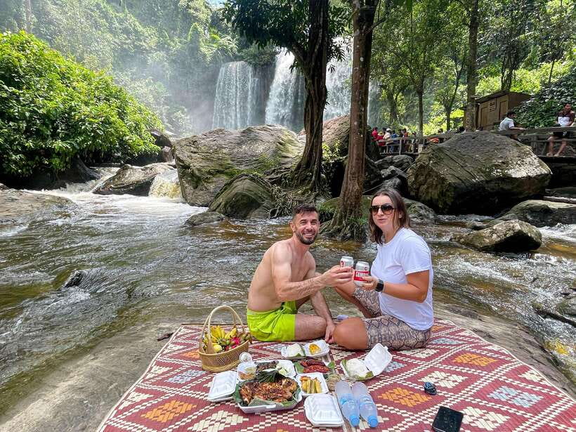 Banteay Srei, Beng Mealea and Kulen Mountain with Picnic - Banteay Srei: Pink-Sandstone Carvings You Actually Get to See