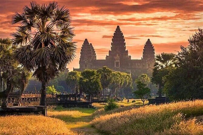 Discover Cambodia 8 Days from Siem Reap to Koh Trong -Phnom Penh - Price and value: what you’re paying for in 8 days