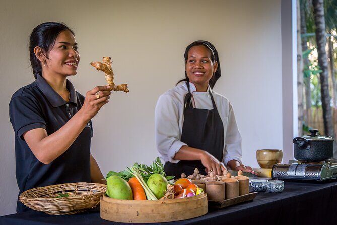 Evening Cooking Class - From your hotel to the wet market at 5:00 pm