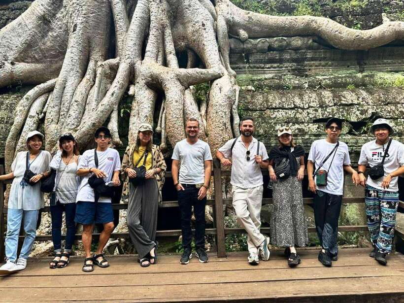 Explore Angkor Temple Sunset With Tour Guided - Bayon Temple: 200+ Smiling Faces You Can Actually Enjoy