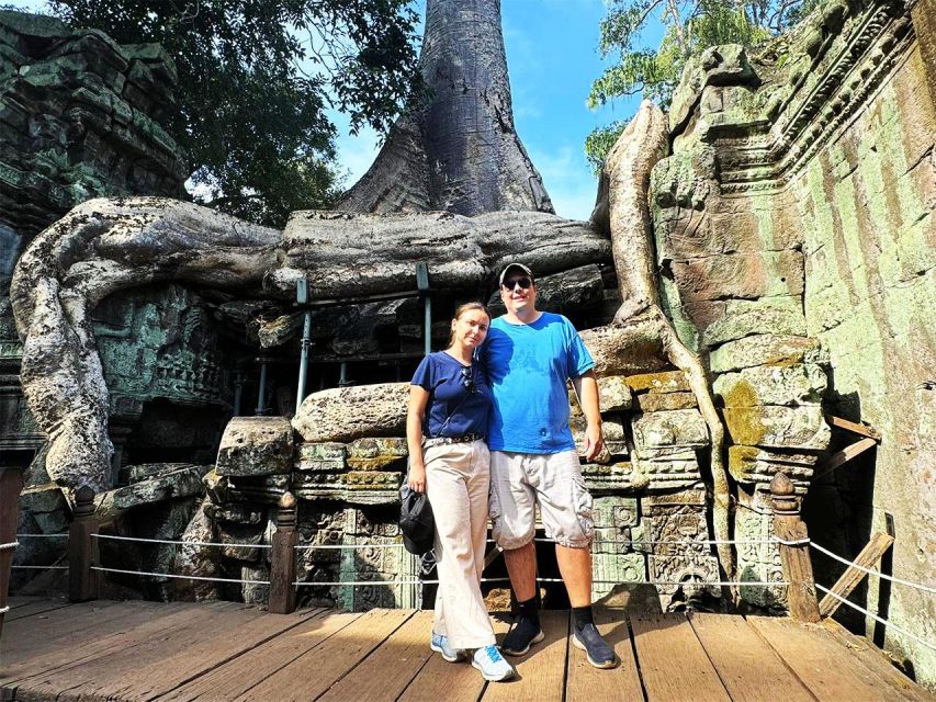 Explore Angkor Temple Sunset With Tour Guided - A Proper Break at a Local Restaurant (So You Don’t Burn Out)
