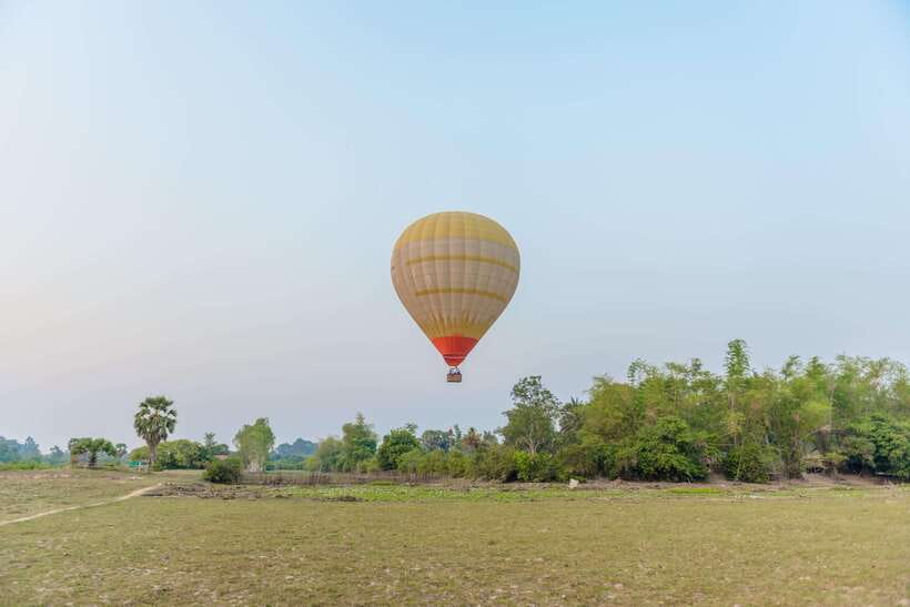 From Krong Siem Reap: Angkor Hot Air Balloon Ride w/ Pickup - The balloon flight over rice fields: what 30 minutes really buys you