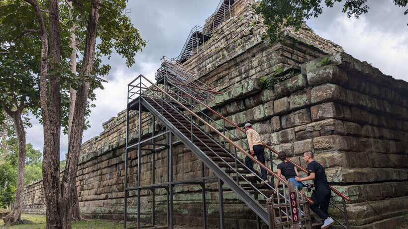 From Siem Reap: Koh Ker and Beng Mealea Private Day Tour - Why Koh Ker and Beng Mealea fit together so well