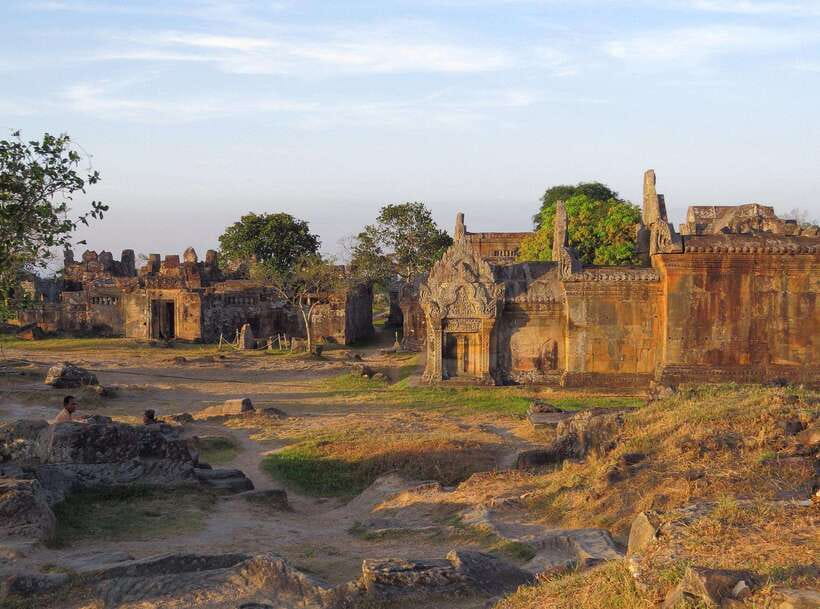 Full-Day Preah Vihear, Koh Ker and Beng Mealea Private Tour - Comfort and time management: how to survive 13 hours
