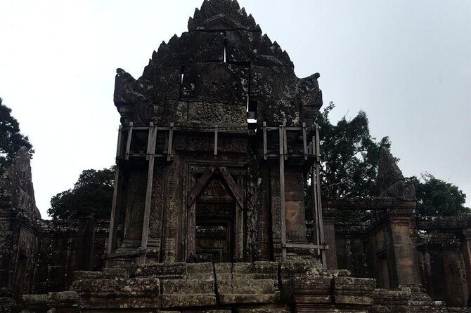 Full-Day Private Adventure Preah Vihea, Koh Ker & Beng Mealea - Preah Vihear: temple authority on a 525m cliff