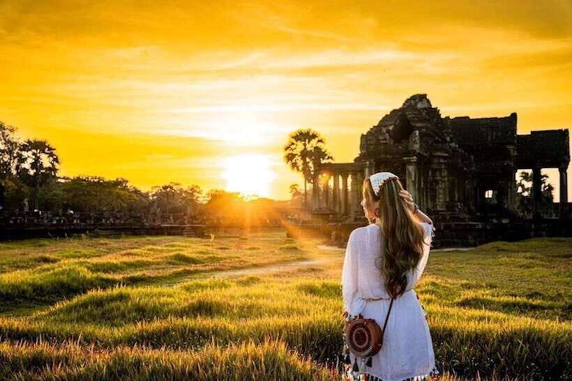 Full Day Private of Angkor Wat Tour with Tuk Tuk - From Hotel Pickup to the Angkor Pass Ticket Office