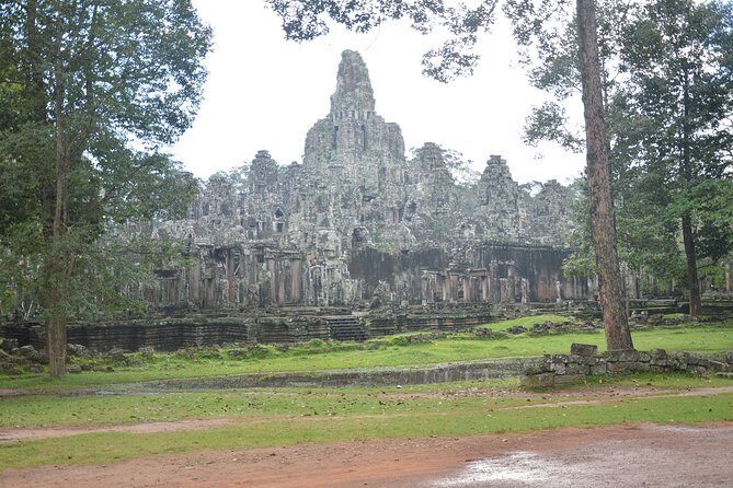 Full-Day Siem Reap Angkor Major Temples Private Tour - Phimeanakas and the Royal Palace Core