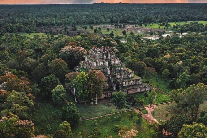 Full-Day Tour to Beng Mealea and Koh Ker Temple - Koh Ker Temple: Lost Archaeology With Real Height and Big Views
