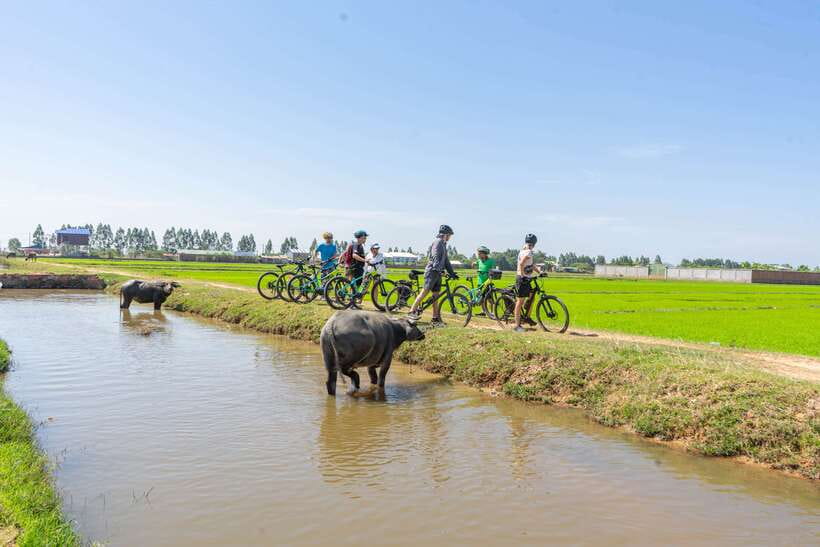 Kampong Phluk: Floating Village Sunset Bike Tour or E-Bike - Quick Highlights You’ll Actually Care About