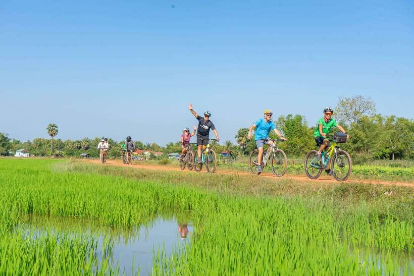 Kampong Phluk: Floating Village Sunset Bike Tour or E-Bike - Sunset Boat Cruise: The Part That Makes the Whole Day Feel Worth It